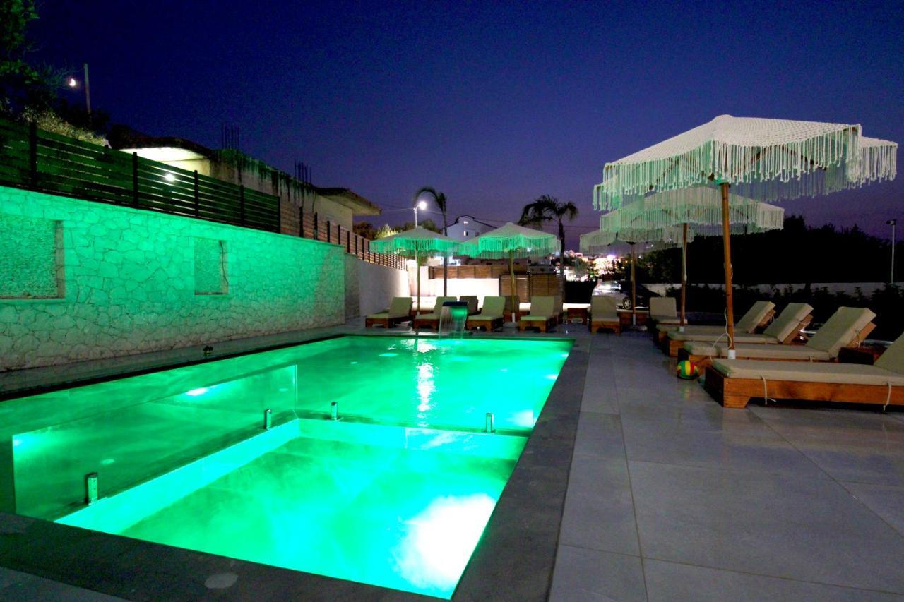 Luxury Villa Jo-An คซามิล ภายนอก รูปภาพ
