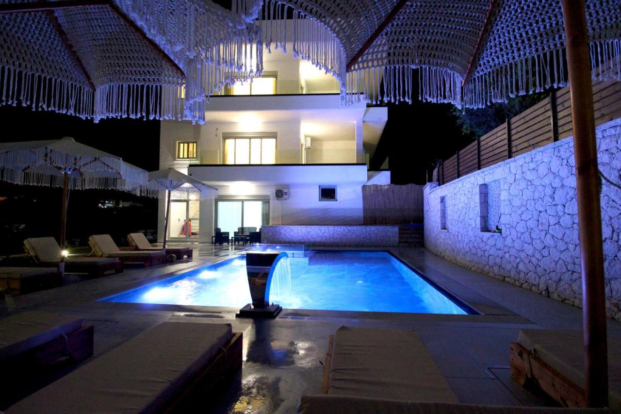 Luxury Villa Jo-An คซามิล ภายนอก รูปภาพ