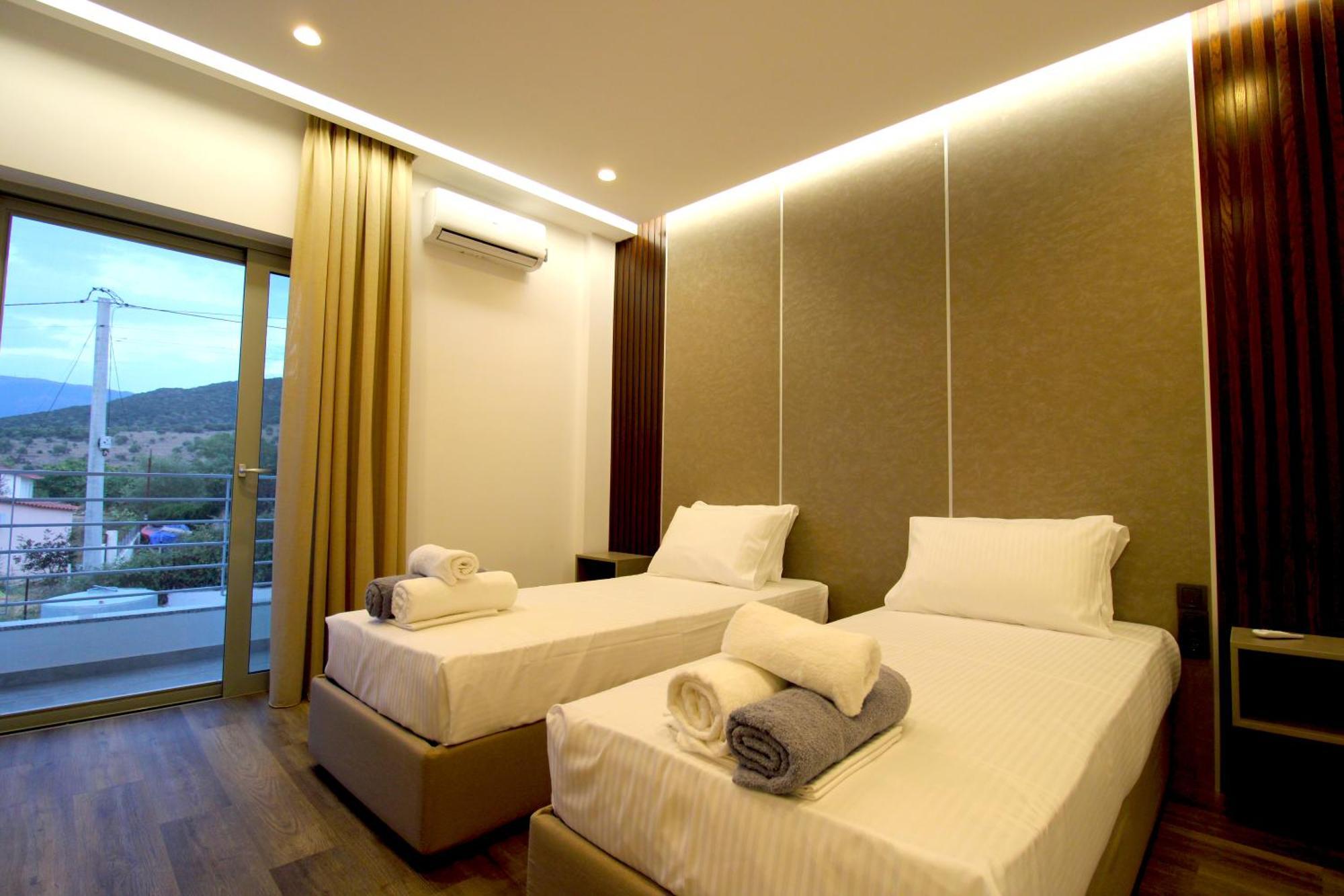 Luxury Villa Jo-An คซามิล ภายนอก รูปภาพ